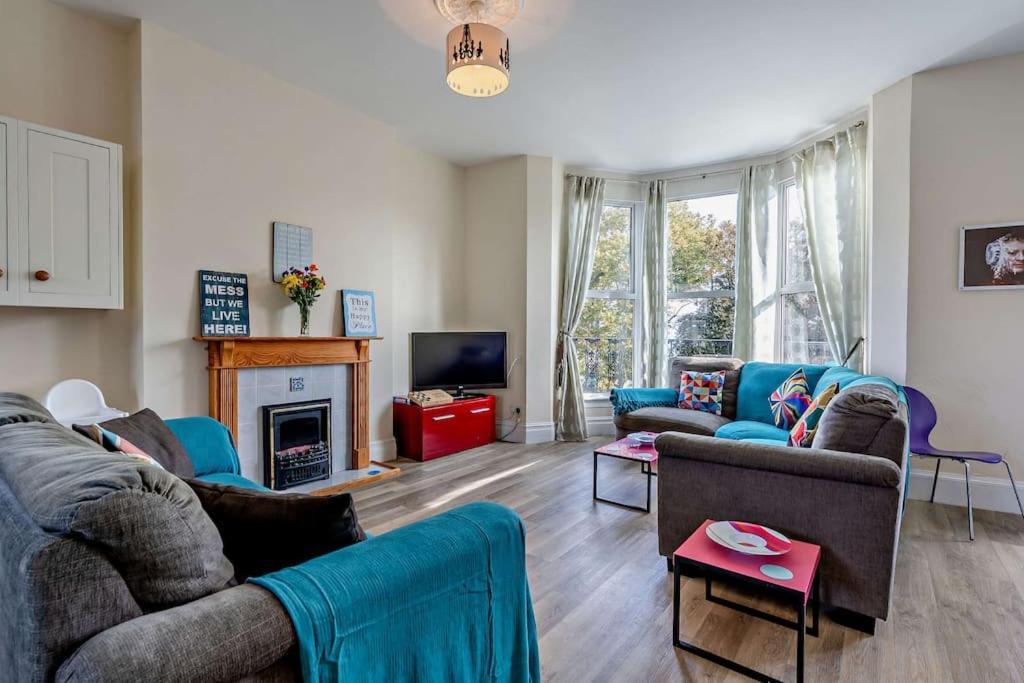 הוילה Dizzy Heights Swanage Sleeps 10 With Amazing Views מראה חיצוני תמונה