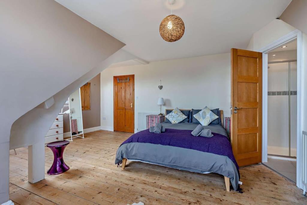 הוילה Dizzy Heights Swanage Sleeps 10 With Amazing Views מראה חיצוני תמונה