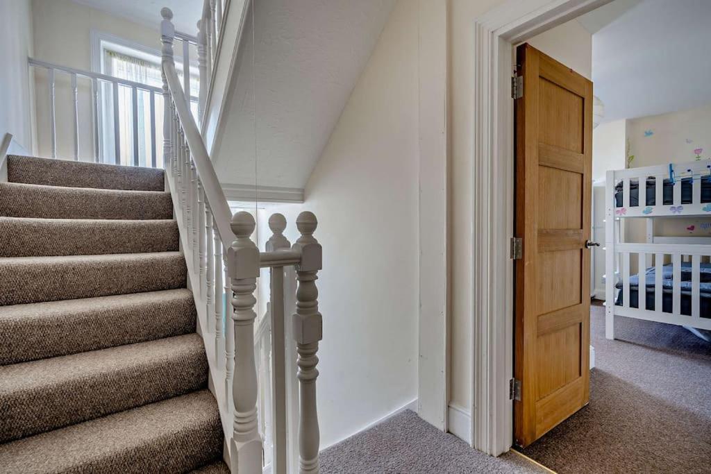 הוילה Dizzy Heights Swanage Sleeps 10 With Amazing Views מראה חיצוני תמונה
